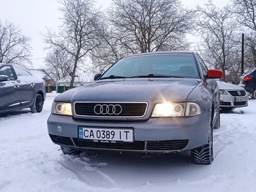 Авто Audi A4 1995 № 8459609