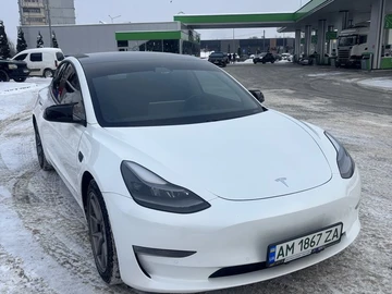 Авто Tesla Model 3 2021 № 8459633