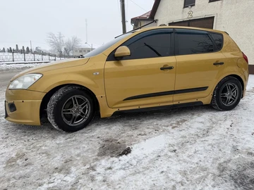 Авто KIA Cee X27 D 2008 № 8459808