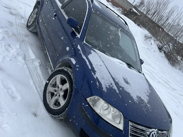 Авто Volkswagen Passat Variant 2001 № 8459827