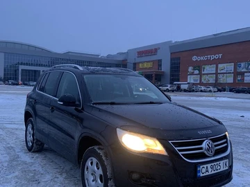 Авто Volkswagen Tiguan 2009 № 8459855