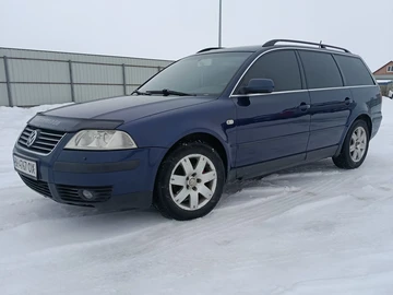 Авто Volkswagen Passat Variant 2001 № 8459953