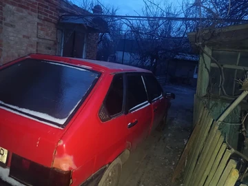 Авто ВАЗ 2109 1992 № 8459972
