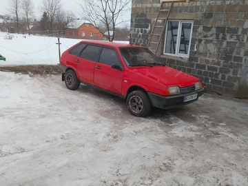 Авто ВАЗ 2109 1991 № 8460055