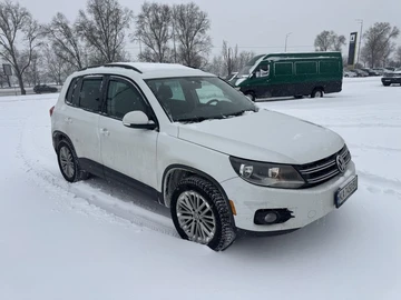 Авто Volkswagen Tiguan 2016 № 8460213