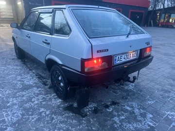 Авто ВАЗ 2109 2002 № 8460461