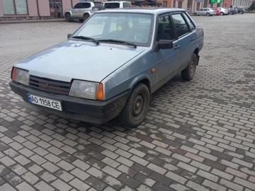 Авто ВАЗ 21099 2002 № 8460472