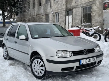 Авто Volkswagen Golf 1996 № 8460477