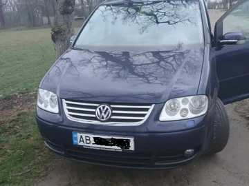 Авто Volkswagen Touran 2006 № 8460844