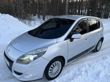 Авто Renault Scenic Iii 2010 № 8460948