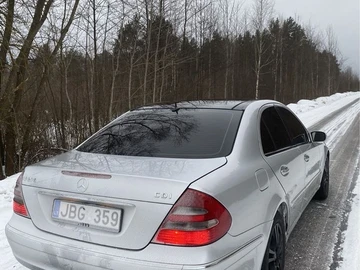 Авто Mercedes E Серия 2004 № 8461197