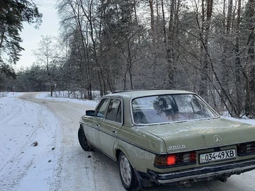 Авто Mercedes W123 1983 № 8461338