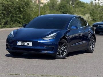 Авто Tesla Model 3 2018 № 8461344