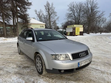 Авто Audi A4 2002 № 8461404