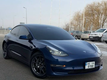 Авто Tesla Model 3 2021 № 8461597