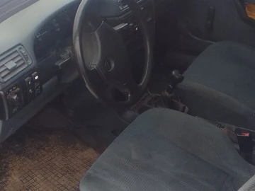 Авто Opel Vectra 1991 № 8461634