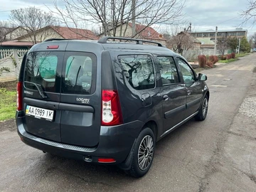 Авто Renault Logan 2010 № 8461680