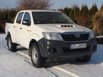 Авто Toyota Hilux Pick Up 2015 № 8461740