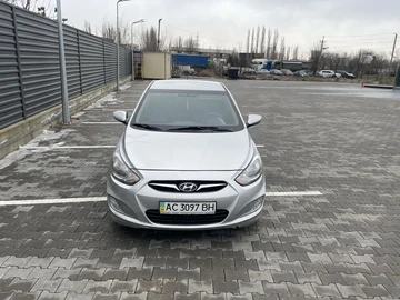 Авто Hyundai Accent 2013 № 8461834