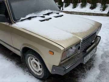 Авто ВАЗ 2107 1989 № 8461841
