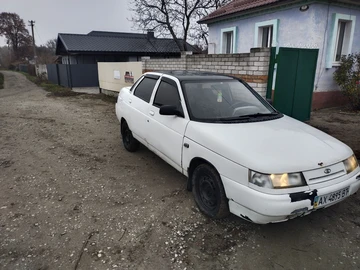 Авто ВАЗ 2110 1999 № 8461884