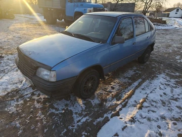 Авто Opel Kadett 1990 № 8461932