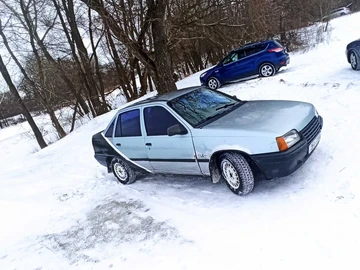 Авто Opel Kadett 1986 № 8461985