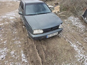 Авто Volkswagen Golf 1997 № 8461998