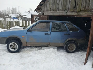 Авто ВАЗ 2109 1997 № 8462018