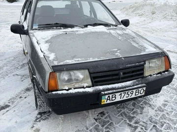 Авто ВАЗ 2109 1994 № 8462083