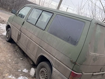 Авто Volkswagen Transporter 1998 № 8462097