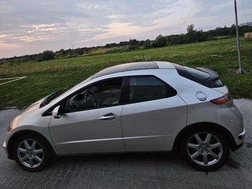 Авто Honda Civic 2007 № 8462151