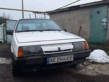 Авто ВАЗ 2108 1992 № 8462192