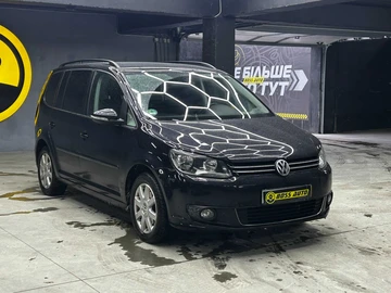 Авто Volkswagen Touran 2011 № 8462288