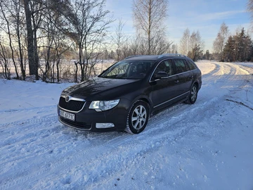 Авто Skoda Superb 2011 № 8462325