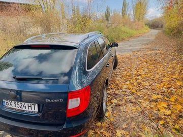 Авто Skoda Superb 2012 № 8462347