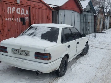 Авто Toyota Sprinter 1988 № 8462426