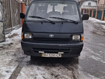 Авто Toyota Hiace 1996 № 8462491