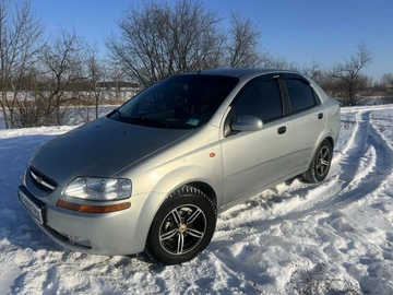 Авто Chevrolet Aveo 2004 № 8462877