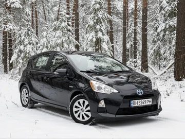 Авто Toyota Prius 2014 № 8462954