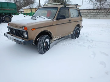 Авто ВАЗ 2121 1986 № 8463030