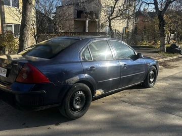 Авто Ford Mondeo 2001 № 8463055