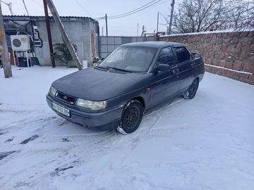 Авто ВАЗ 2110 2002 № 8463200