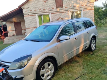 Авто Opel Astra 2004 № 8463404