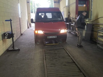 Авто Ford Transit 1995 № 8463618