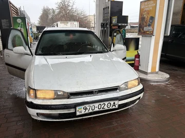Авто Honda Accord 1990 № 8463620