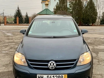 Авто Volkswagen Golf Plus 2008 № 8463756