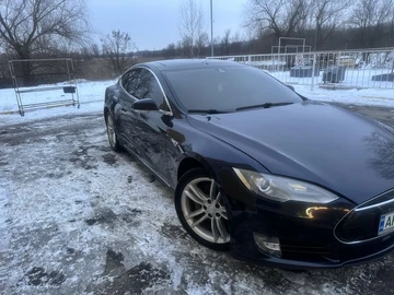 Авто Tesla Model S 2014 № 8463775