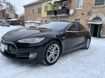 Авто Tesla Model S 2014 № 8463849