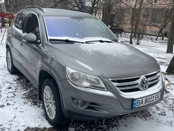Авто Volkswagen Tiguan 2010 № 8463873